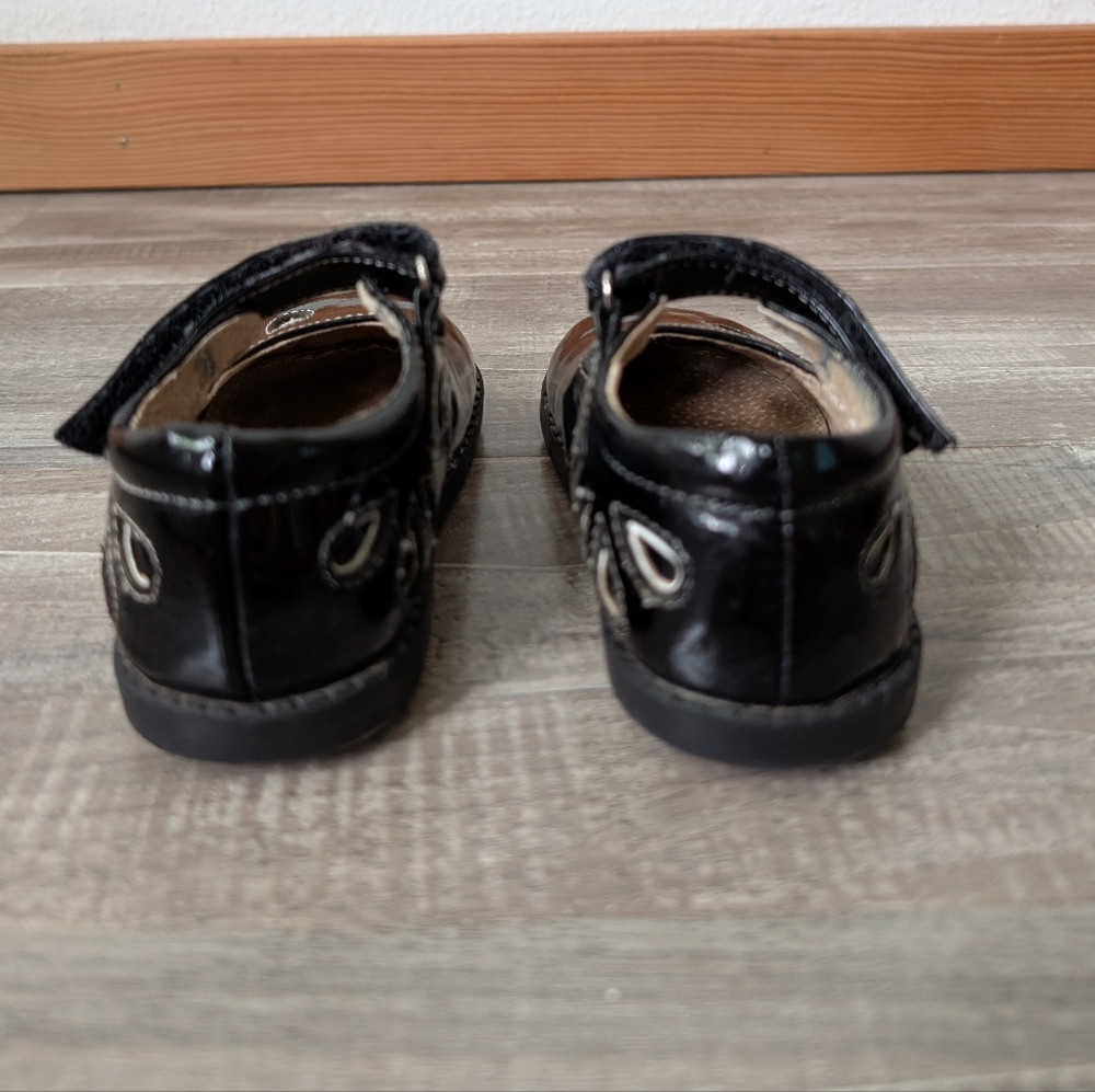See Kai Run Shiny Black Dress Shoes Toddler Size 6 - Picture 5 of 7
